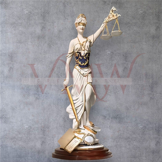 LA JUSTICIA EN PORCELANA